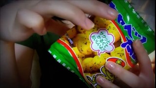 【ASMR】駄菓子を食べる(咀嚼音,囁き) Binaural【音フェチ】