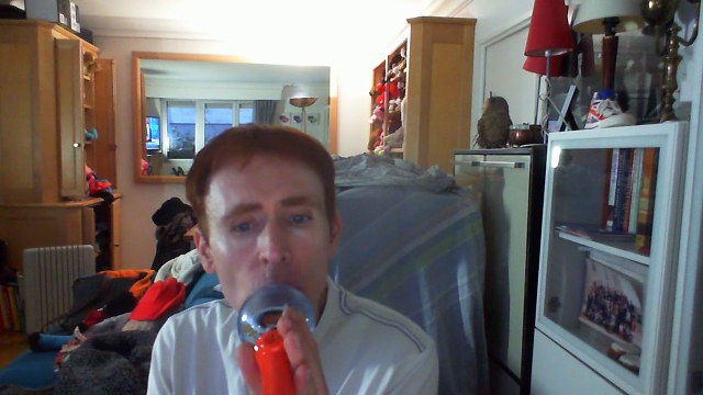 Wiwi égratigne empty des Cranberries