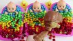 Learn Colors M&Ms Chocolate Baby Doll Bath Time nursery rhymes Finger Song For Children-JQb