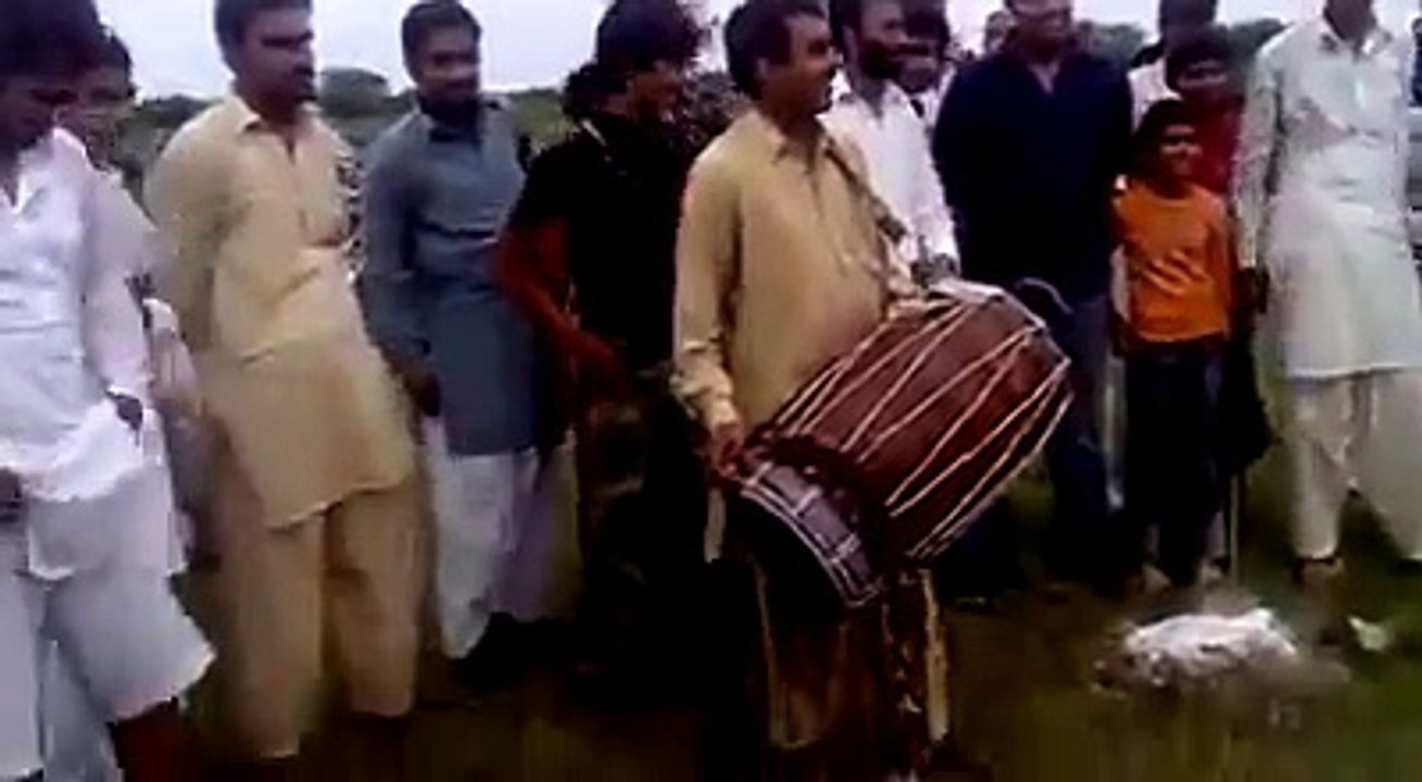 Village Life Punjabi Tappe 🎶 | Dhol & Bhangra | Pakistani Folk Performance