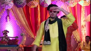 2017 Awesome Pakistani Girls Mehndi Performance Wedding Dance