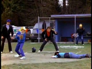 21 Jump Street S04E25 Rounding Third