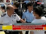 BT: Komosyon, sumiklab sa kilos-protesta matapos harangin ng mga demonstrador ang ilang sasakyan
