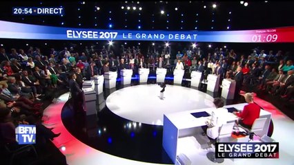 Benoît Hamon veut "être un président combattant face à Poutine et face à Trump"