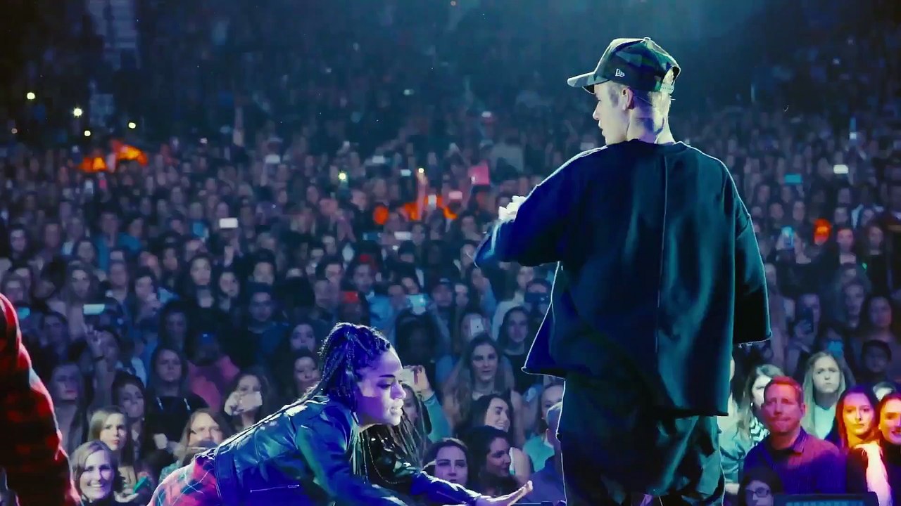 Justin Bieber Face Tattoo Has Fans Freaking Out