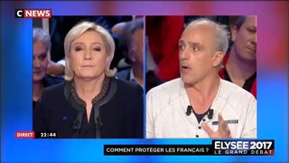 Philippe Poutou triomphe en s'attaquant aux affaires de François Fillon et de Marine Le Pen