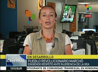 Venezuela: marea roja colma las calles, pide respeto a su soberanía