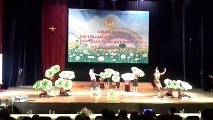 Múa - Ký ức tuổi thơ - THPT Lê Quý Đôn-HĐ 2013