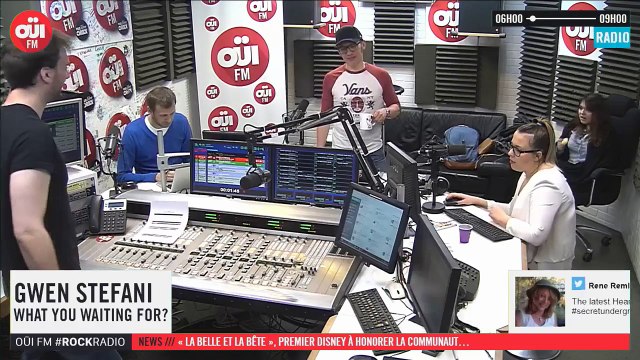 La radio OUI FM en direct vidéo /// La radio s'écoute aussi avec les yeux (2770)