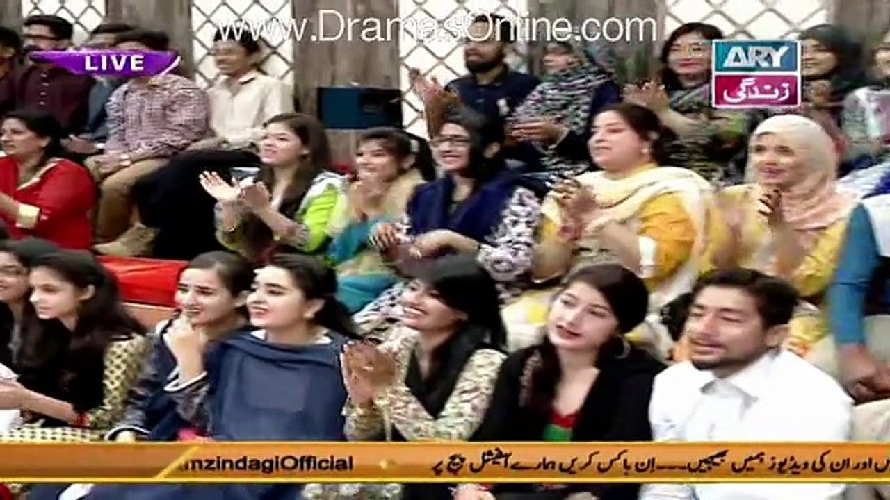 After Aiman and Minal This Twin Brother Jori Confused Faisal Qureshi in a Live Show