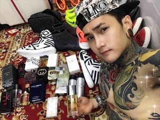 Hôm nay có gì? - Bị dân mạng tố bị hôi nách, hot boy xăm trổ