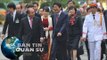 Tin Mới Nhất - Thủ tướng Nhật và phu nhân đến Hà Nội