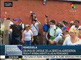 Venezuela: manifestantes opositores agreden a efectivos policiales