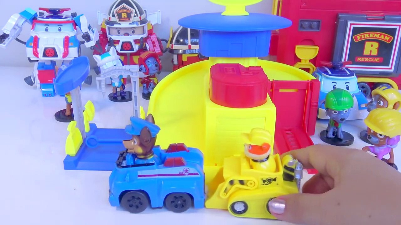 Paw Patrol Parking Lot Headquarters Roboca