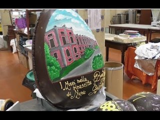 Napoli - Uovo di Pasqua record da 300 chili firmato Gay Odin (04.04.17)