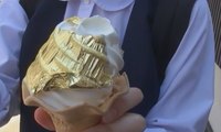 Tren Es Krim Berlapis Emas di Jepang