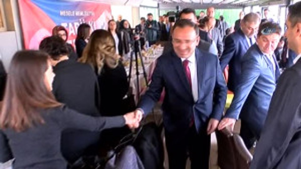 Bakan Bozdağ: "Kalkmışlar Türkiye'ye İnsan Hakları Dersi Veriyorlar"