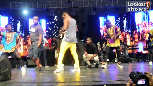 Prestation de Dj MIX au concert de DL LEO au palais de la culture