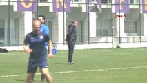 Osmanlıspor Teknik Direktörü Hamzaoğlu Yeni Hedeflere Doğru Yol Almamız Gerekiyor