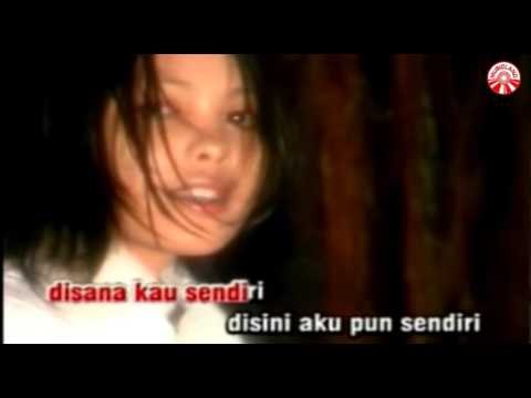 Yelse - Mencari Cinta [Official Music Video]