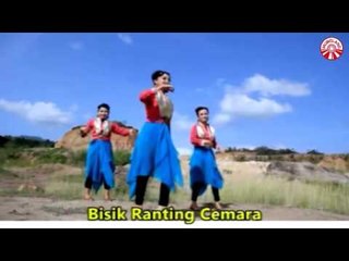 Ovhi Firsty - Bulan Di Ranting Cemara [Official Music Video]