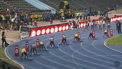 A 12 ans, cette sprinteuse explose tout sur le 200 mètres