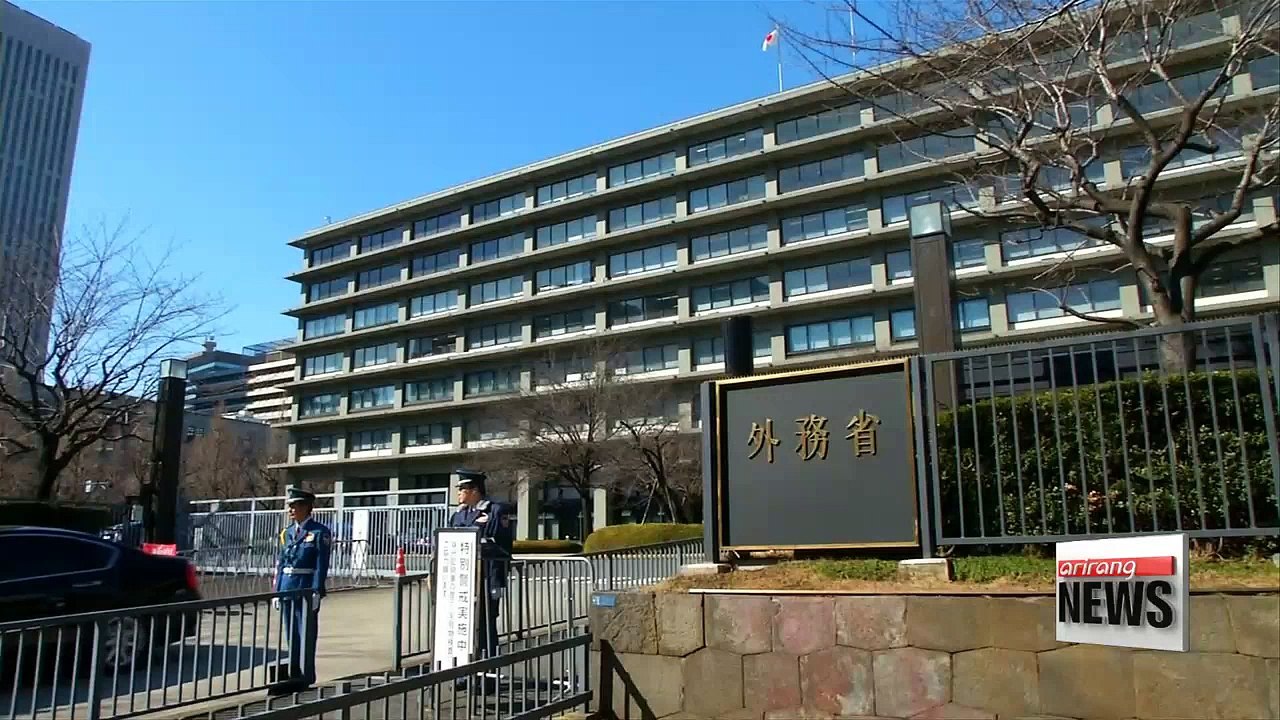 Japan's foreign policy Bluebook to call comfort women statues 'deeply regrettable'