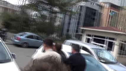 Avm'de Sergilenen Aracı Çalan Zanlı Yakalandı