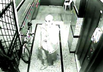 Pantalonunda Gizlediği Demir Makası ile Kilitlerini Kestiği Bisikletleri Çaldı