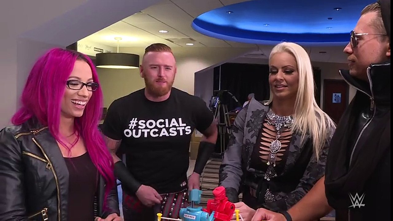 WWE Game Night bloopers  Season 2