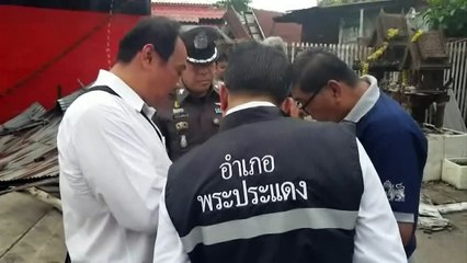 Cargo ship veers off course destroying several houses