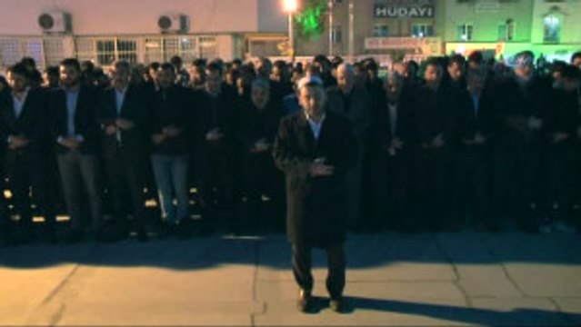 Elazığ'da İdlip'te Ölenler İçin Gıyabi Cenaze Namazı Kılındı