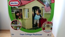 Kid Builds First House By Herself Little Tikes Playhouse 影片