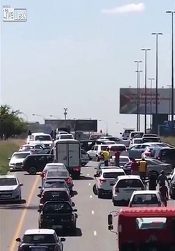 Attaque d'un fourgon blindé explosion de la porte
