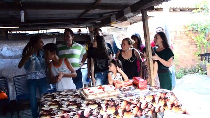 Tia Emília - Parabéns!