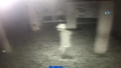 Kantine Giren Hırsızlar Kamerada