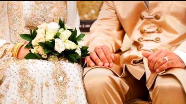 İsmail ŞAHİN - Bir Eşi Olmalı İnsanın