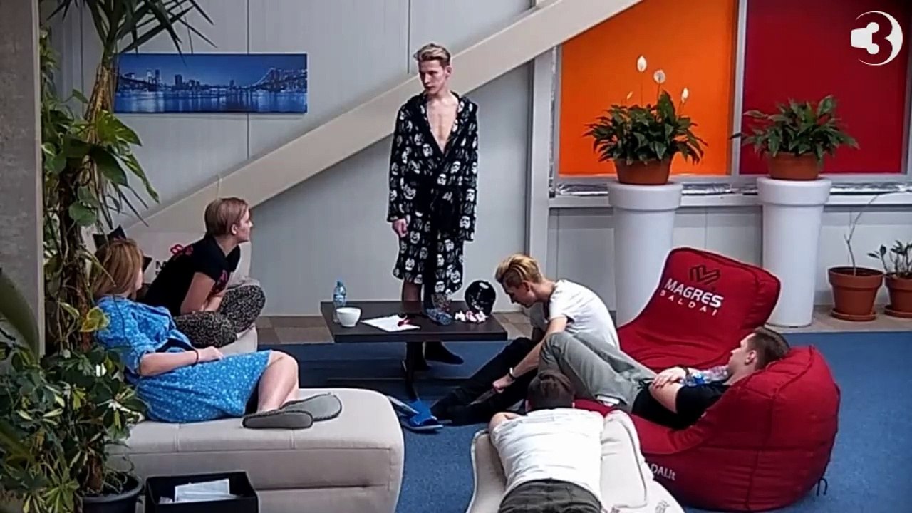 as superhitas - 03.30. 2 dalis vakarėlis. visi fainai šoka