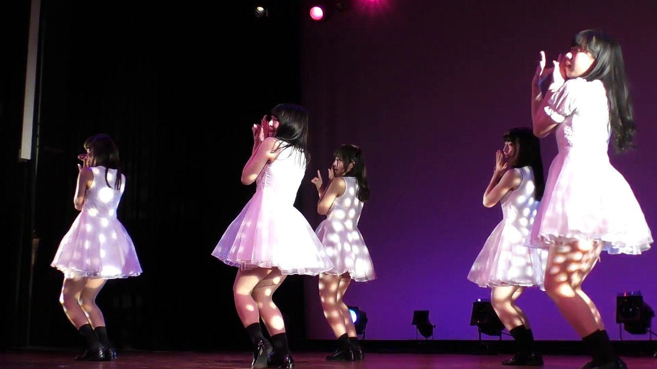 【ももの神づめ】最終単独公演 “ホントはふつうの女の子ーフォーエバーじゃなくって、ゴメンね” 2016年12月17日@新宿角筈区民ホール 6-2