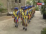 Little swiss guards, pope dance, at obra sa itlog ng ostrich, handog kay Pope Francis