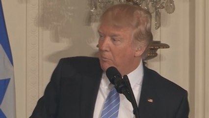 Trump promete a Abe defensa con "toda su capacidad militar" ante Pyongyang