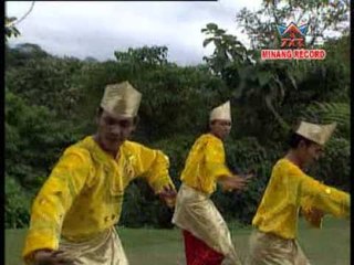 Ratna Sunita - Gadiang Batuah [Official Music Video]