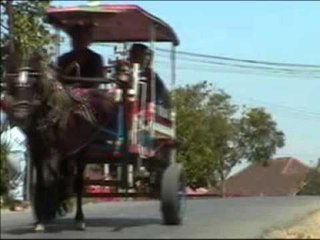 Baiq Ratnayowati - Pantun Nasihat [Official Music Video]