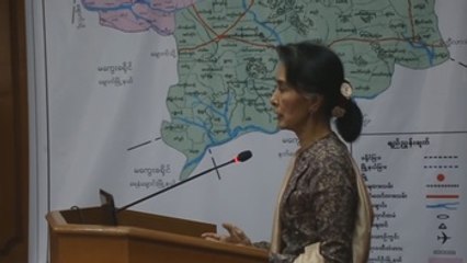 Suu Kyi rechaza "limpieza étnica" para definir la crisis rohingya en Birmania