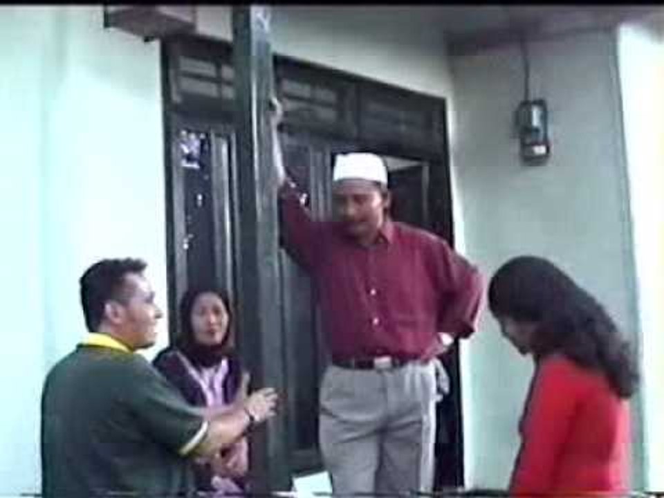 Wati Ibrahim & Dhin Khan - Kak Jenah [Official Music Video]