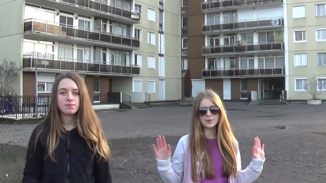 Dans la cité clip officiel de deux jeunes rappeuses