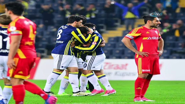 Fener Yarı Finalde: Rakip Başakşehir