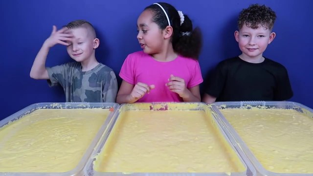 Kids vs Food! Super Gross Toy Challenge - CUSTARD! Shopkins - Num Noms - Hot Wheels Prizes-3