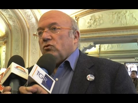 Napoli - Lavoro nel Sud, Storace all'assemblea del Movimento Sovranista (05.04.17)