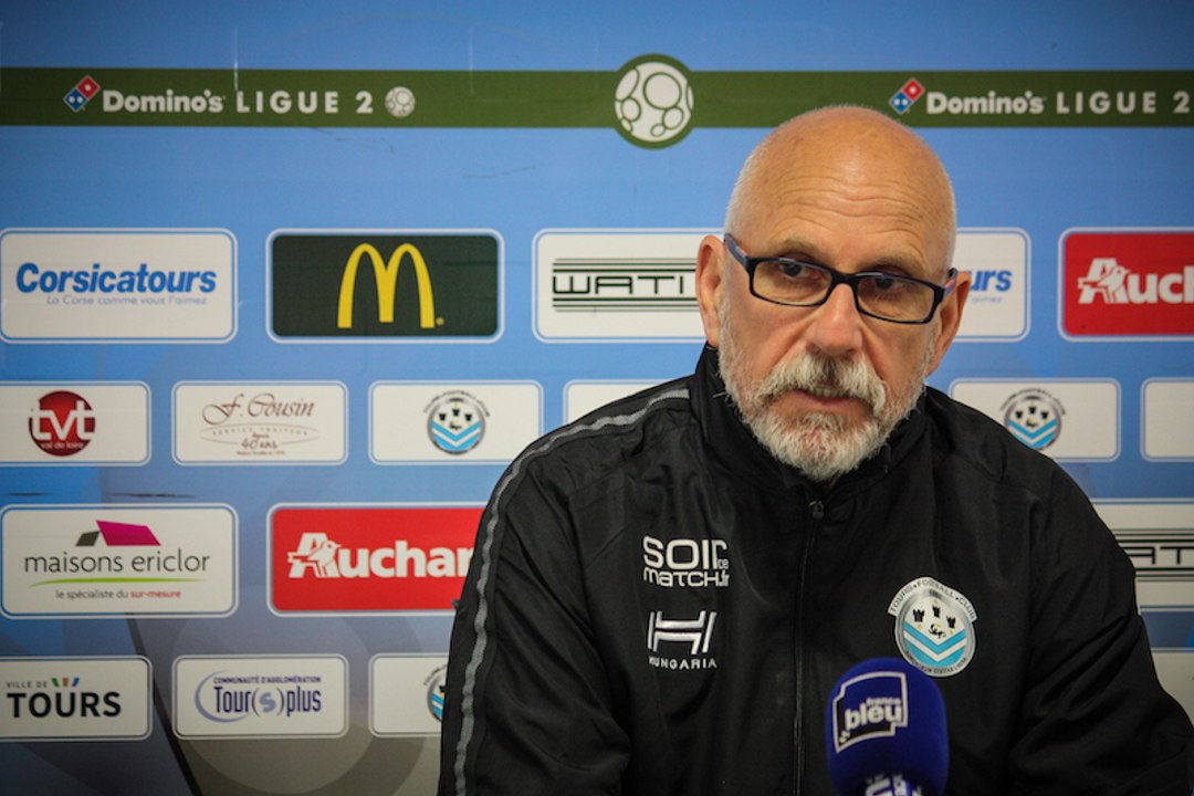J32 / Gilbert Zoonekynd avant Brest - Tours